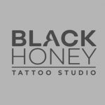 Black honey tattoo studio de tatuajes en chamartin